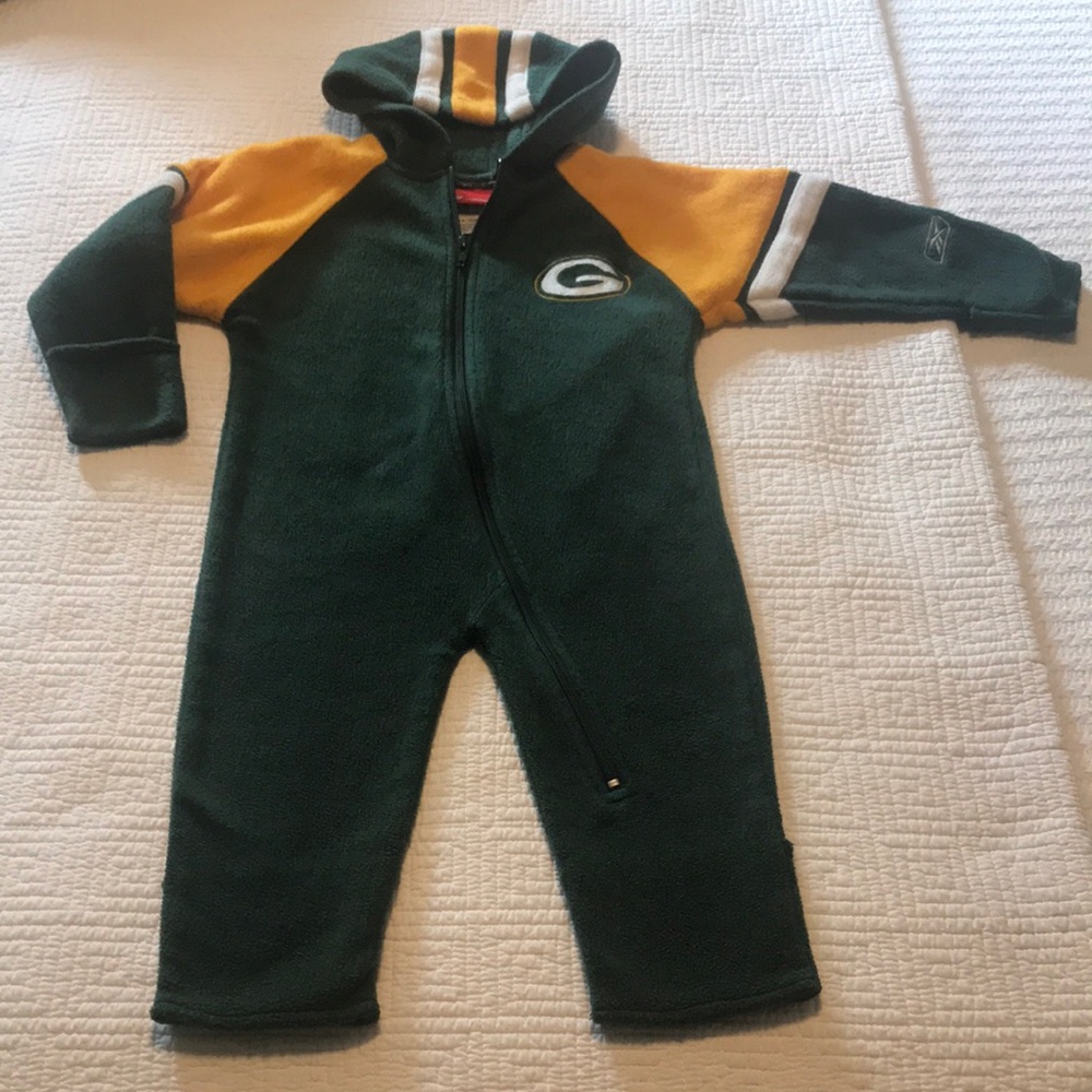🏈 Green Bay Packers Reebok fleece bunting one piece jumpsuit 18 months